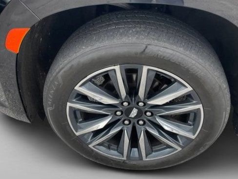 Used 2023 Cadillac Escalade Sport AWD/4WD image 7