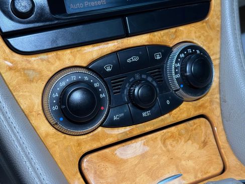 Used 2003 Mercedes-Benz SL 500 image 48