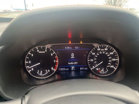 Used 2019 Nissan Altima 2.5 SR w/ SR Premium Package image 7