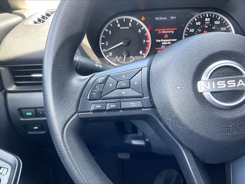 Used 2024 Nissan Sentra S FWD image 18