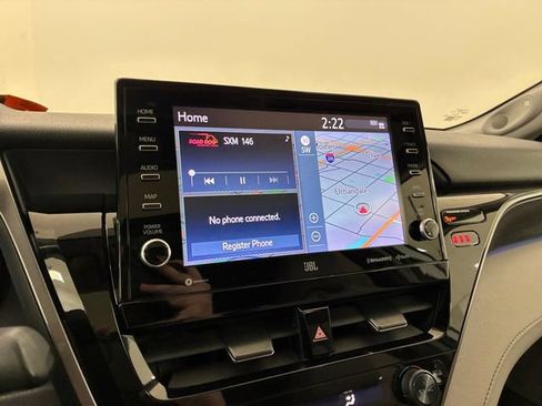 Used 2022 Toyota Camry XLE w/ Navigation Upgrade Package FWD image 26