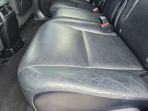 Used 2010 Lexus RX 350 2WD w/ Premium Pkg image 19