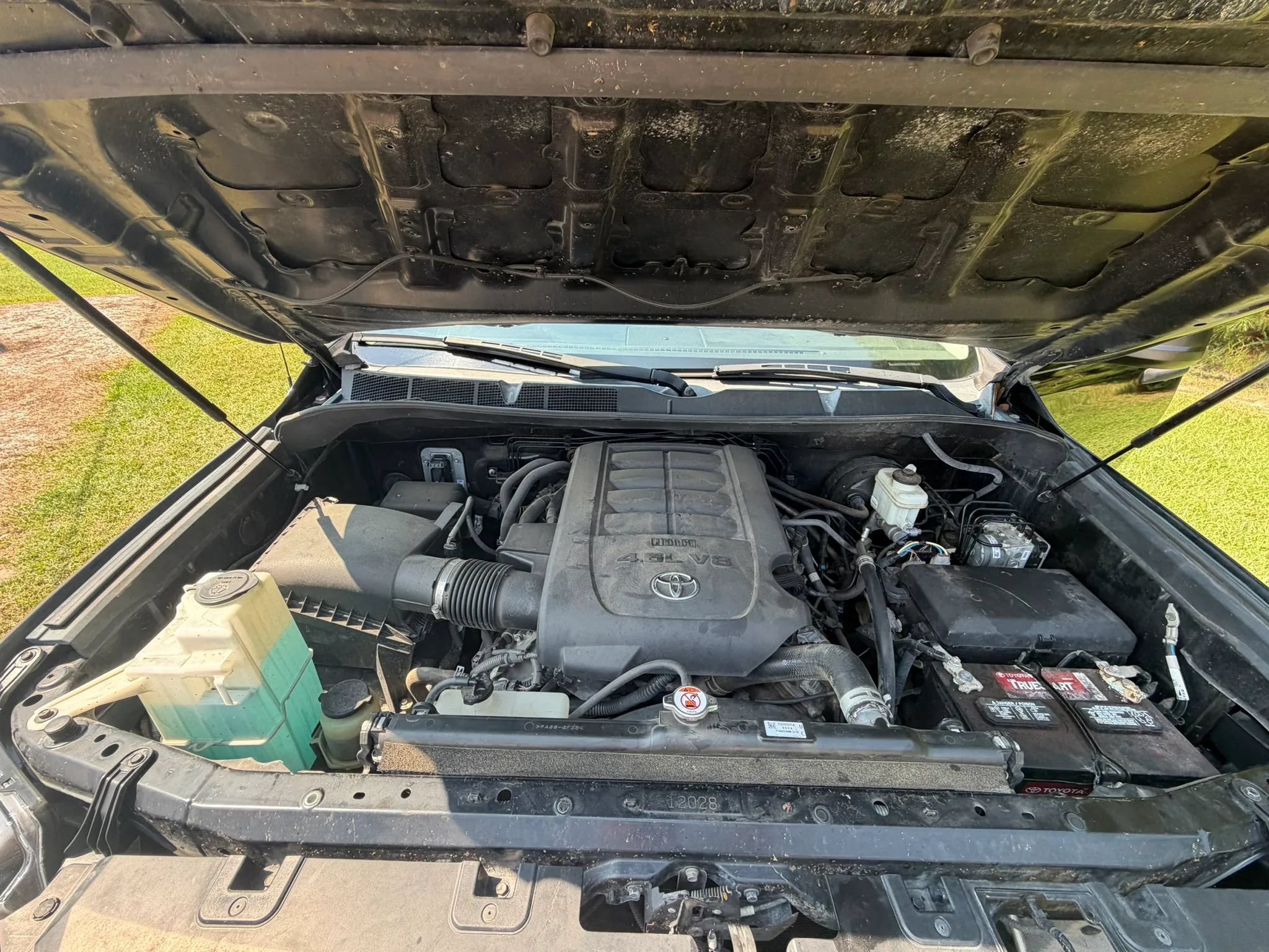 Used 2018 Toyota Tundra SR AWD/4WD image 18