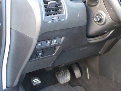 Used 2024 INFINITI QX80 Luxe image 26