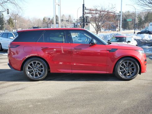 Used 2024 Land Rover Range Rover Sport Dynamic SE image 11