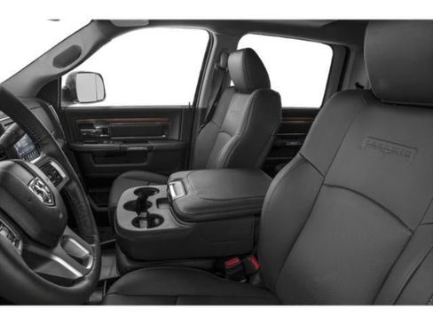 Used 2018 RAM 2500 Laramie w/ Sport Appearance Group AWD/4WD image 9
