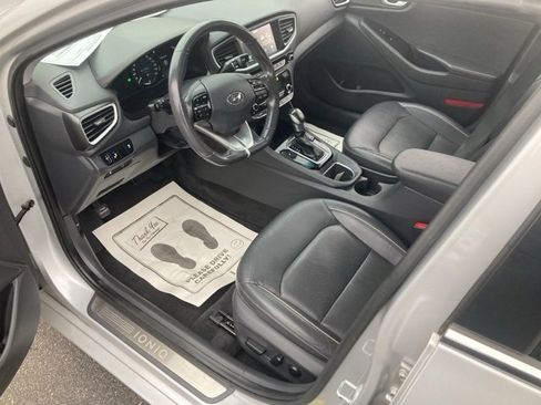 Used 2018 Hyundai Ioniq Limited image 16