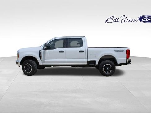 Certified 2025 Ford F250 XLT w/ Tremor Off-Road Package AWD/4WD image 8