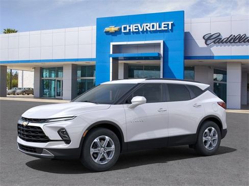 New 2025 Chevrolet Blazer LT w/ Convenience Package image 6