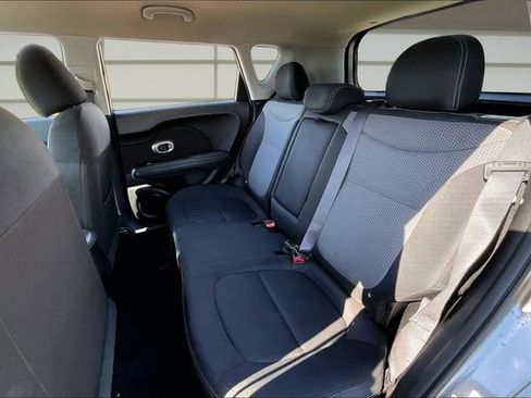 Used 2019 Kia Soul + FWD image 26