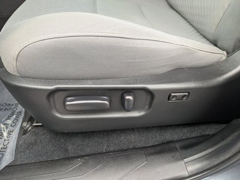 Used 2023 Toyota Tacoma SR5 image 15