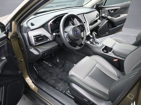 Used 2024 Subaru Outback Onyx Edition image 25