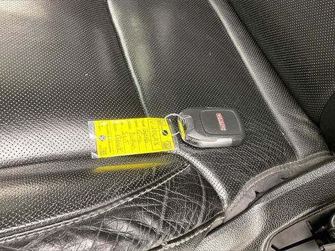 Used 2016 GMC Yukon SLT w/ Open Road Package image 14