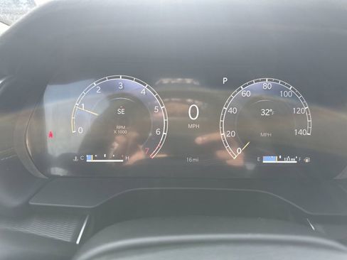 New 2025 Jeep Grand Cherokee L Laredo w/ Luxury Tech Group I image 28