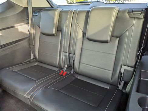 Certified 2023 Volkswagen Atlas SE w/ Panoramic Sunroof Package image 17