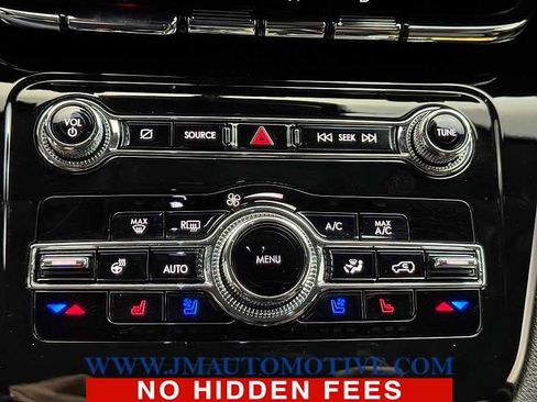 Used 2022 Lincoln Corsair AWD w/ Equipment Group 101A image 34