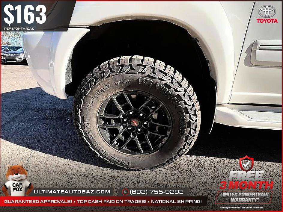 Used 2005 Toyota Sequoia SR5 AWD/4WD image 41