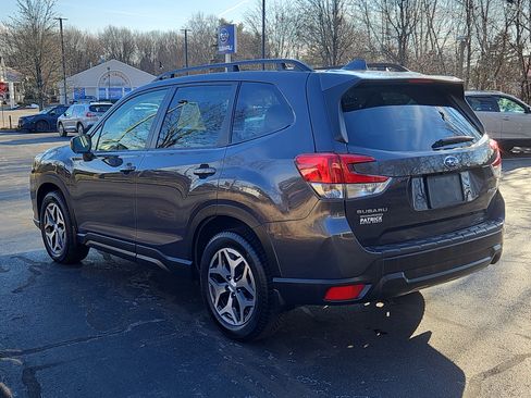 Certified 2023 Subaru Forester Premium image 25
