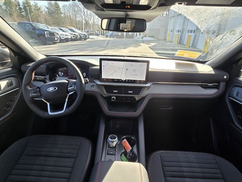New 2026 Ford Explorer ST-Line w/ ST-Line Street Pack AWD/4WD image 21
