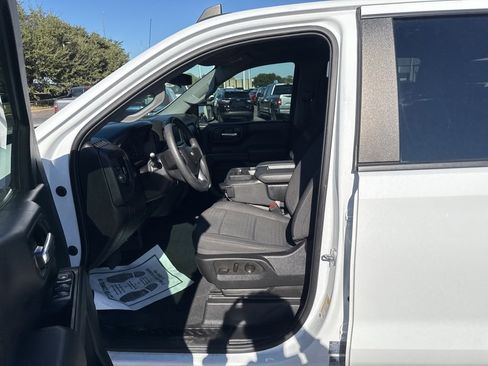 Used 2022 Chevrolet Silverado 1500 Custom image 11