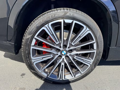 Used 2025 BMW X1 M35i w/ Premium Package image 8