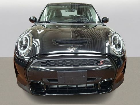 Used 2024 MINI Cooper S image 2