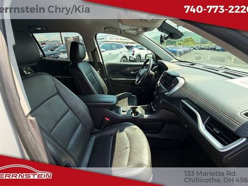 Used 2020 GMC Terrain SLT AWD/4WD image 27