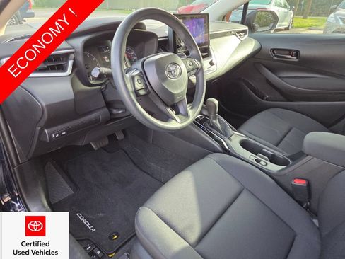 Used 2024 Toyota Corolla LE FWD image 25