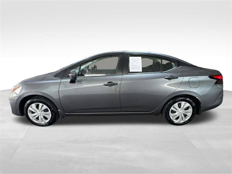 Used 2024 Nissan Versa S FWD image 8