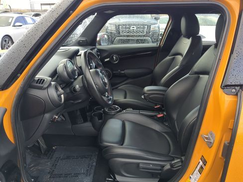 Used 2015 MINI Cooper S image 28