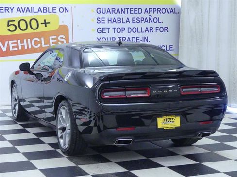 Used 2022 Dodge Challenger GT image 4