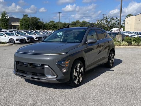 New 2026 Hyundai Kona Limited FWD image 4