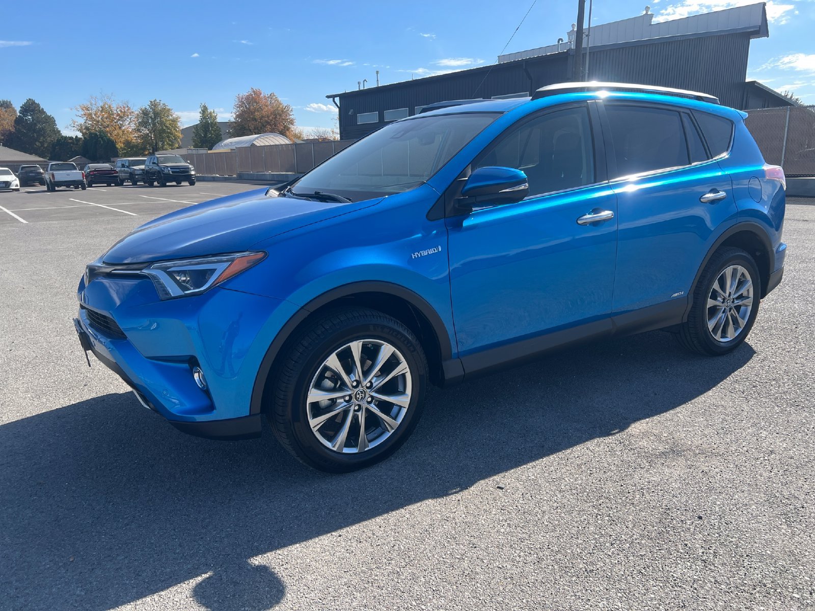 Used 2017 Toyota RAV4 Limited w/ Advanced Technology Package AWD/4WD image 7