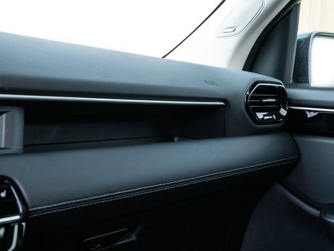 Used 2024 Honda Pilot Touring image 35