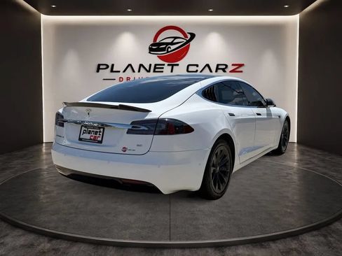 Used 2016 Tesla Model S 60 RWD image 5