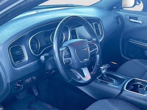 Used 2016 Dodge Charger R/T image 9