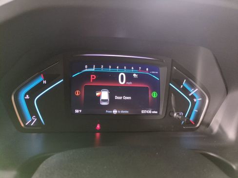 Certified 2024 Honda Odyssey Touring image 19