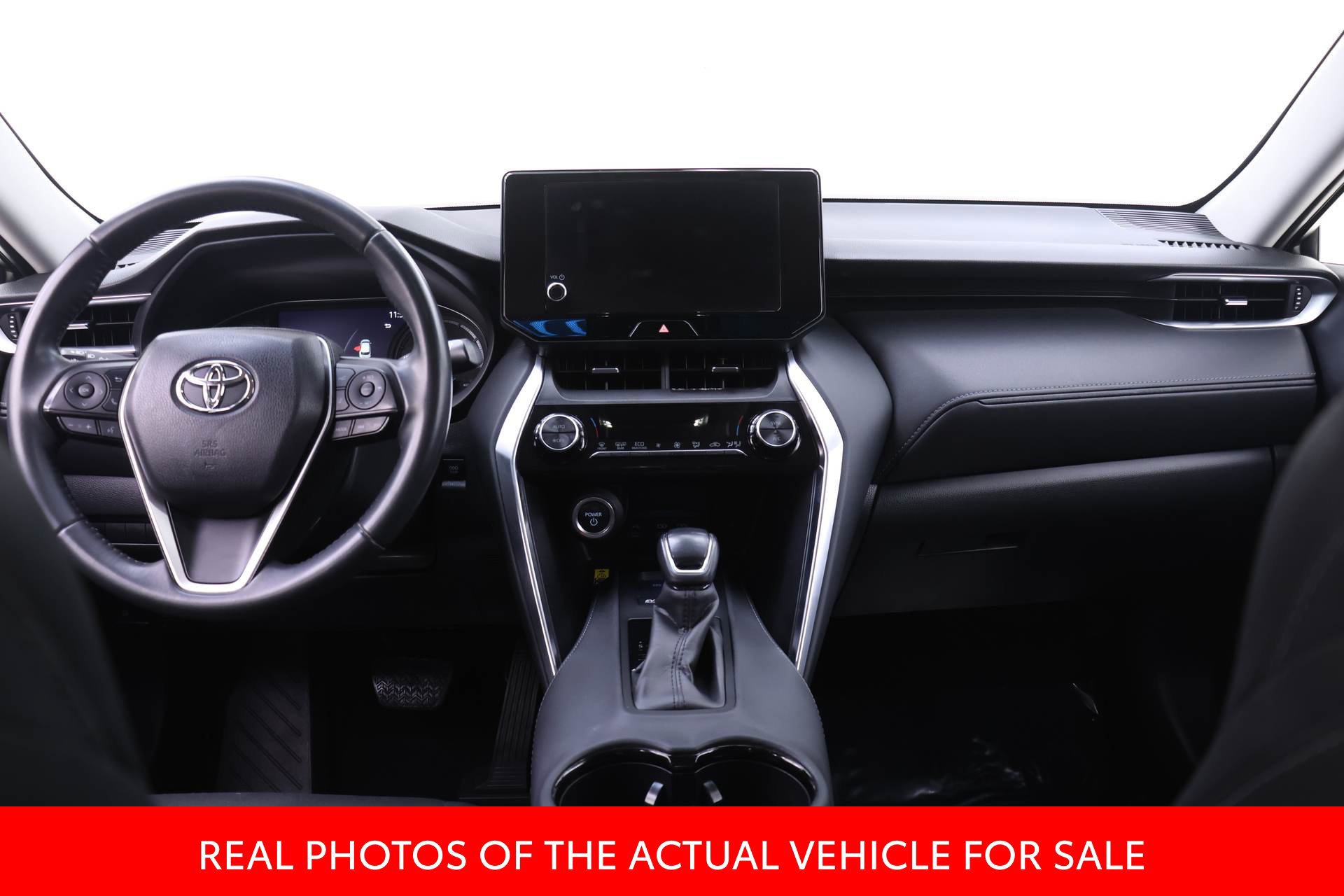 Used 2023 Toyota Venza LE AWD/4WD image 5