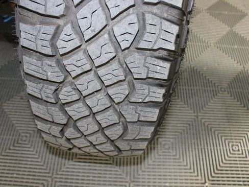 Used 2025 Chevrolet Silverado 1500 ZR2 w/ Technology Package image 24