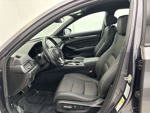 Used 2020 Honda Accord Sport image 25