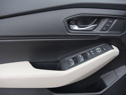 New 2026 Honda Accord EX-L image 10