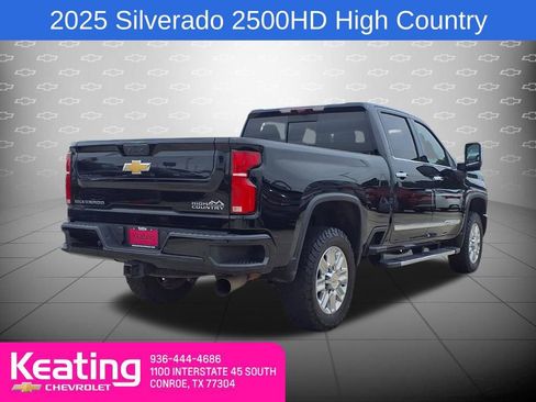 Used 2025 Chevrolet Silverado 2500 High Country w/ High Country Premium Package AWD/4WD image 8