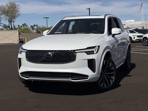 New 2026 Volvo XC90 B6 Plus w/ Protection Package AWD/4WD image 3