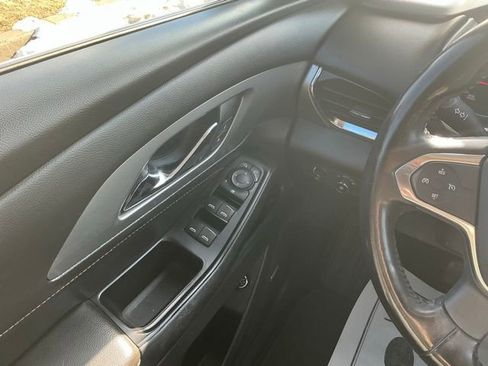 Used 2018 Chevrolet Traverse LT w/ LPO, Floor Liner Package image 24