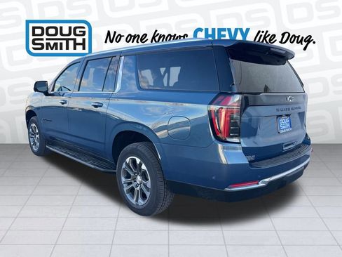 New 2026 Chevrolet Suburban LS w/ LPO, Dark Essentials Package image 32