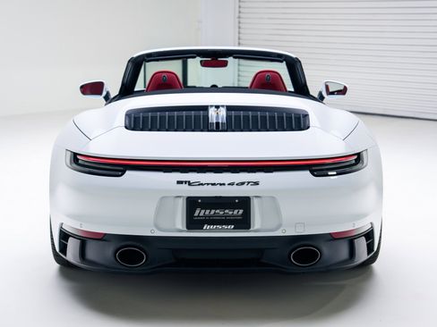 Used 2022 Porsche 911 Carrera 4 GTS image 6
