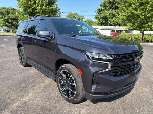 Used 2023 Chevrolet Tahoe RST w/ Luxury Package AWD/4WD image 7