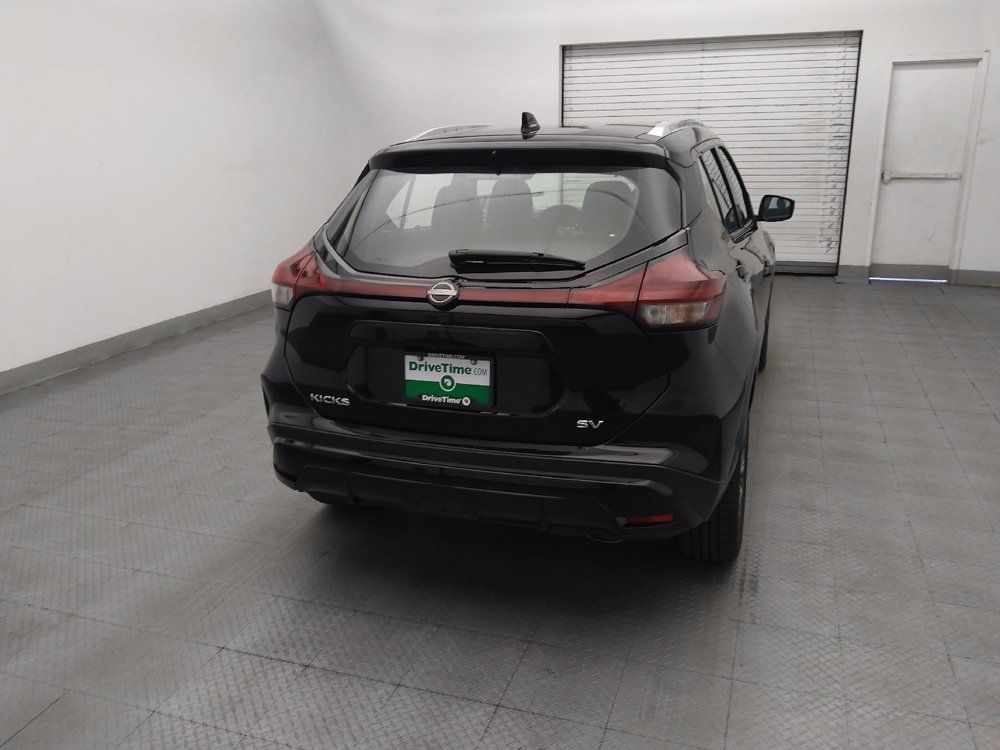 Used 2023 Nissan Kicks SV FWD image 7