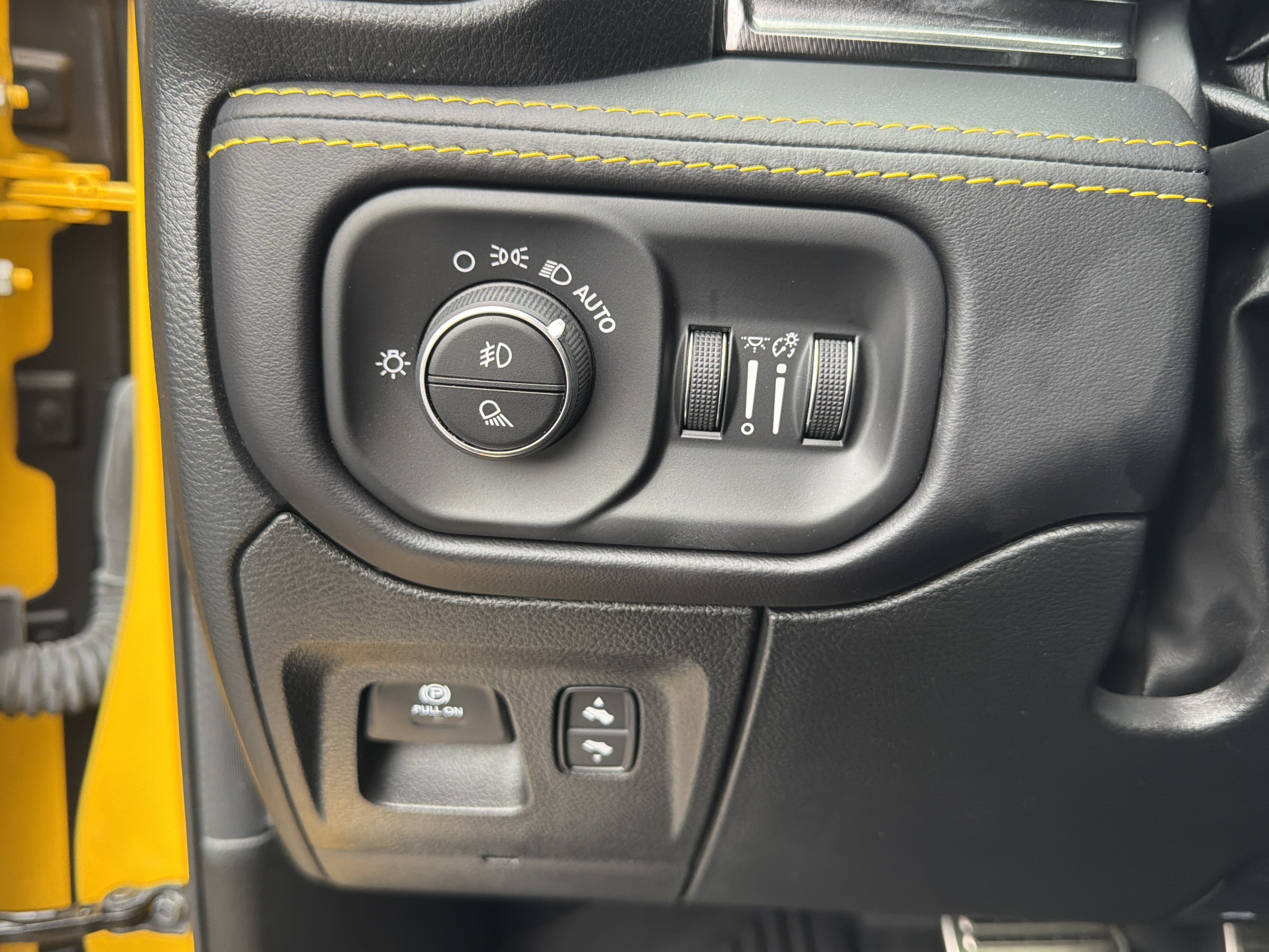 Used 2023 RAM 1500 TRX w/ TRX Level 2 Equipment Group AWD/4WD image 31