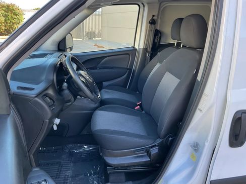 Used 2021 RAM ProMaster City Tradesman SLT FWD image 9